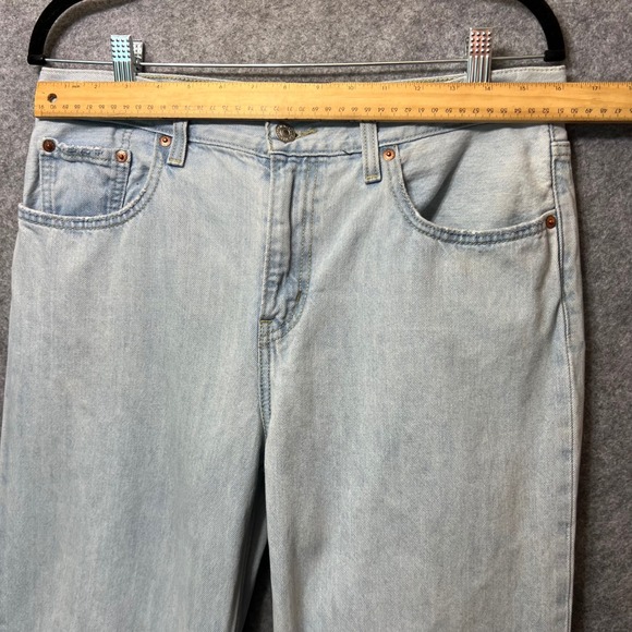 Levi's Low Pro Straight‎ Jeans 29 Light Wash Distressed Ripped Knee Y2K Style - Picture 2 of 8